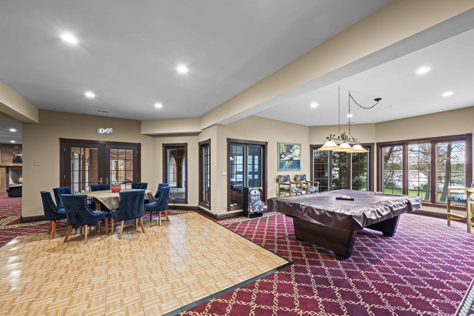 27147 N Chevy Chase Road, Mundelein, IL 60060