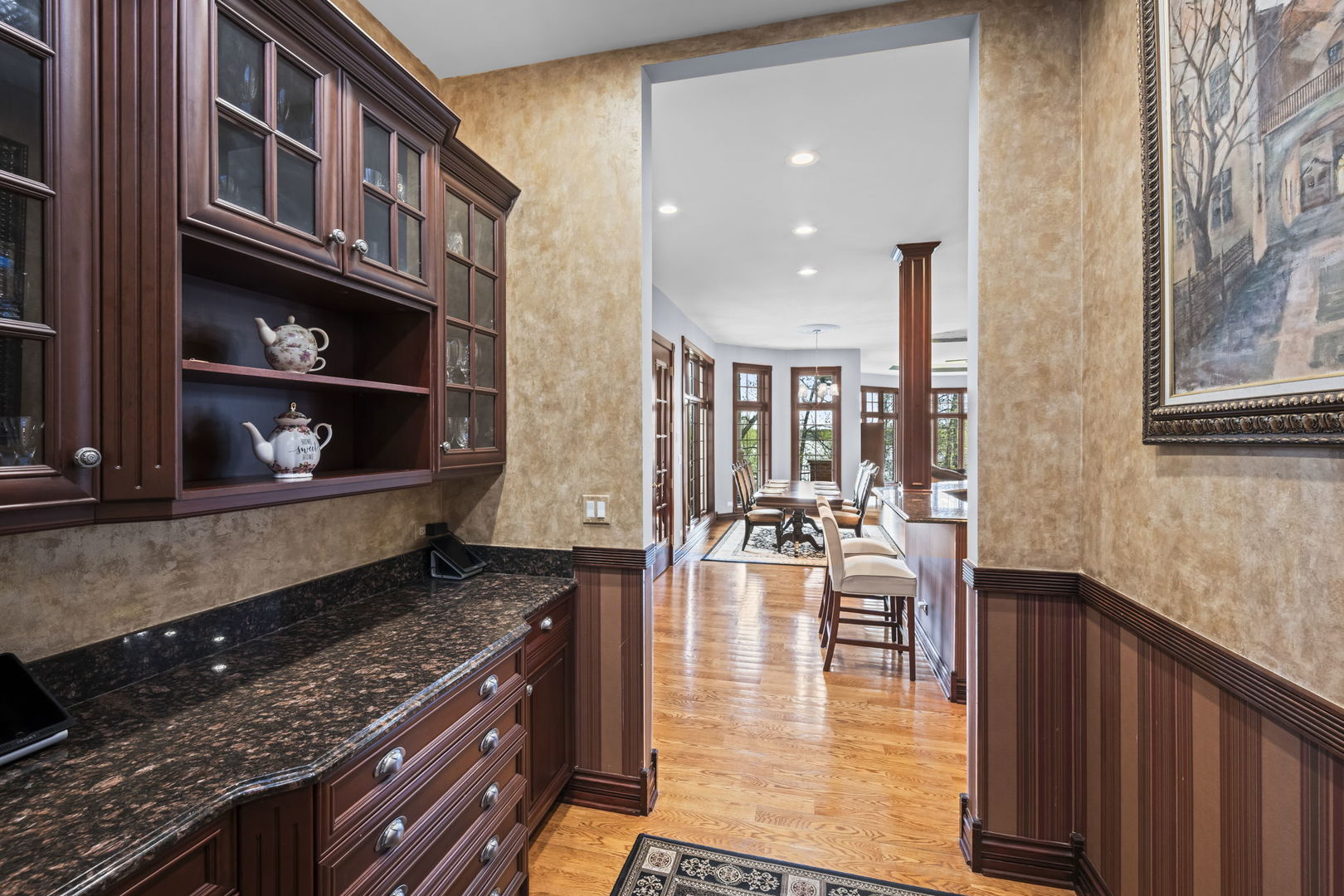 27147 N Chevy Chase Road, Mundelein, IL 60060