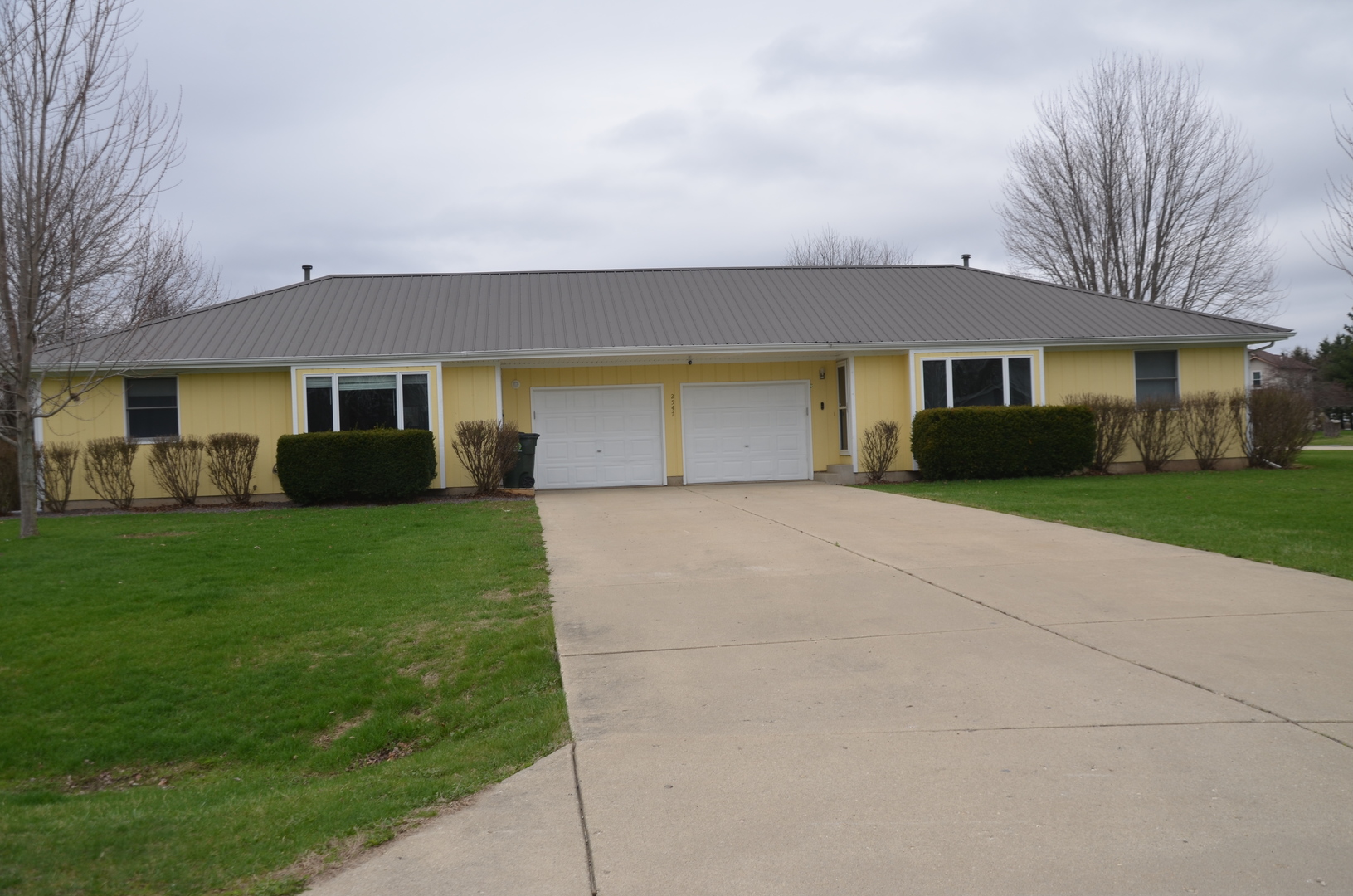 2547 N 4645th Road #B, Somonauk, IL 60552