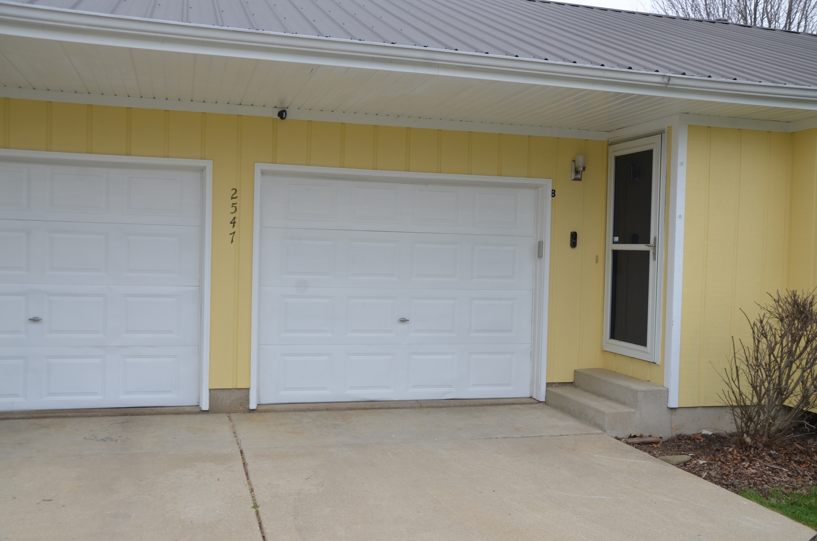 2547 N 4645th Road #B, Somonauk, IL 60552