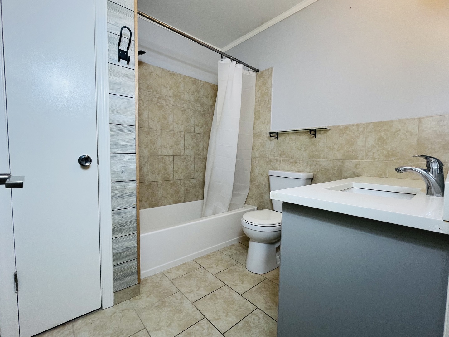 Arlington Heights, IL 60004