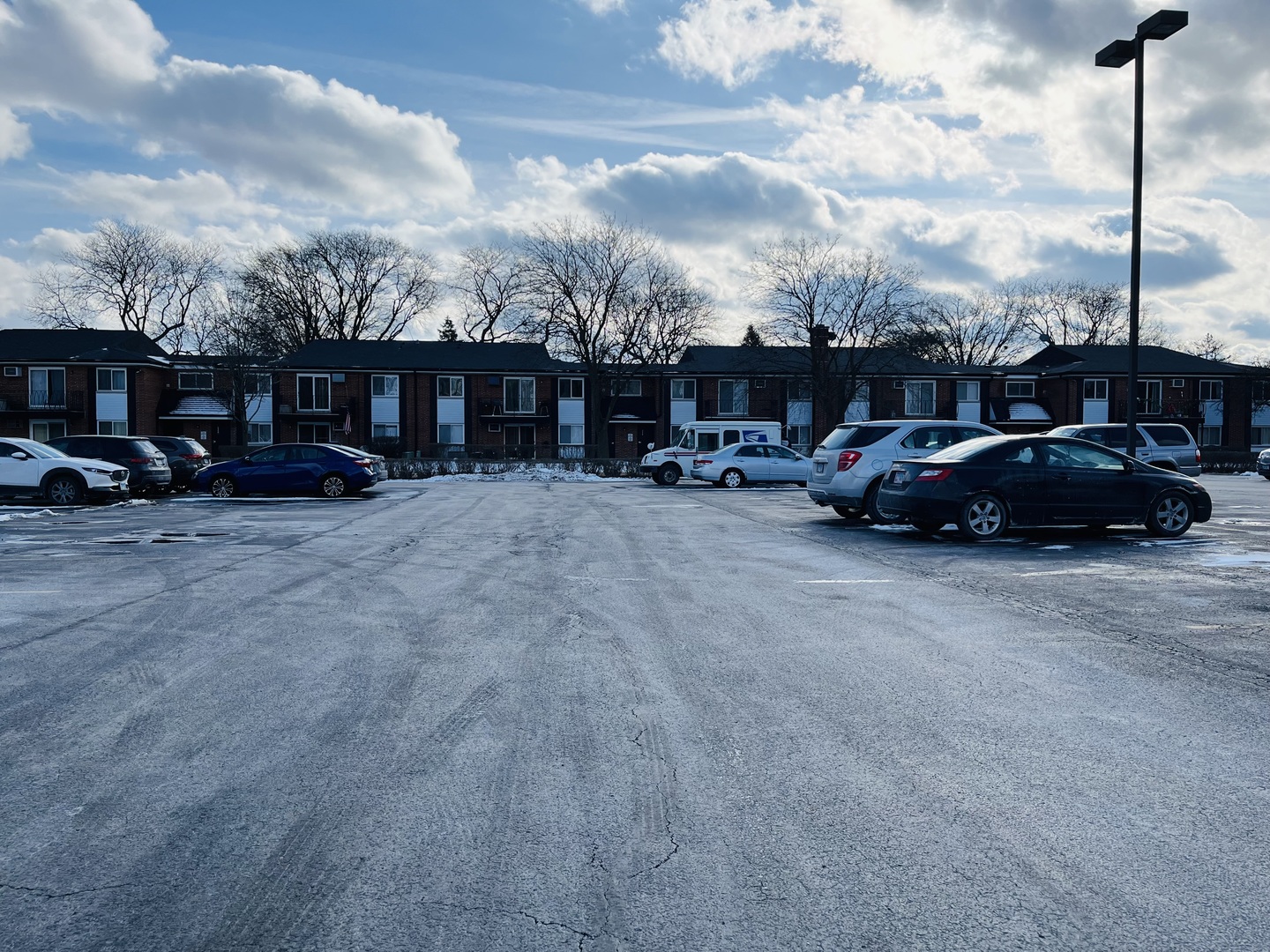 Arlington Heights, IL 60004