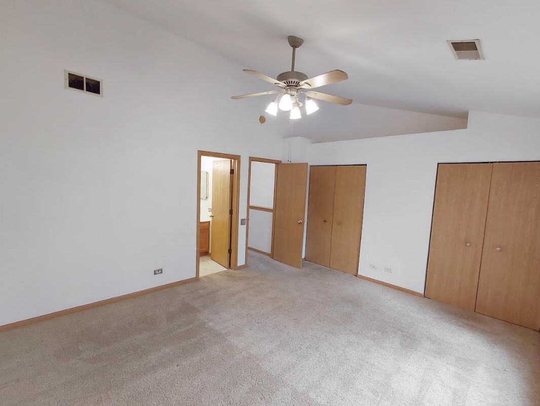 2508 Carrolwood Road #2508, Naperville, IL 60540