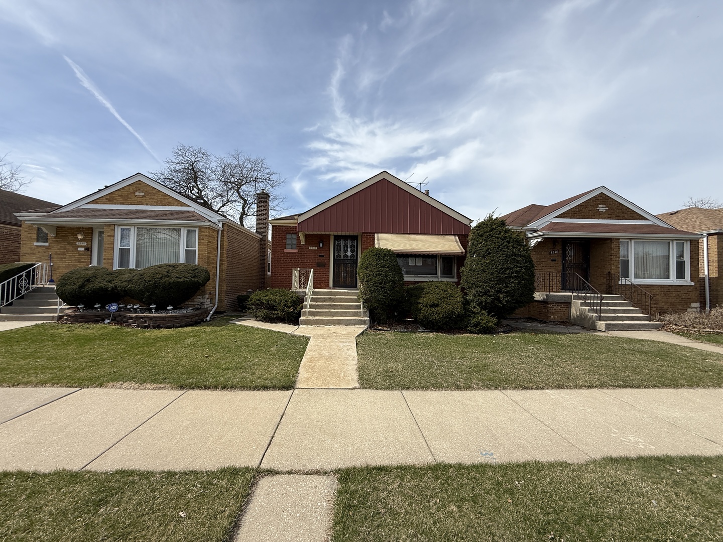 8842 S CREGIER Avenue, Chicago, IL 60617