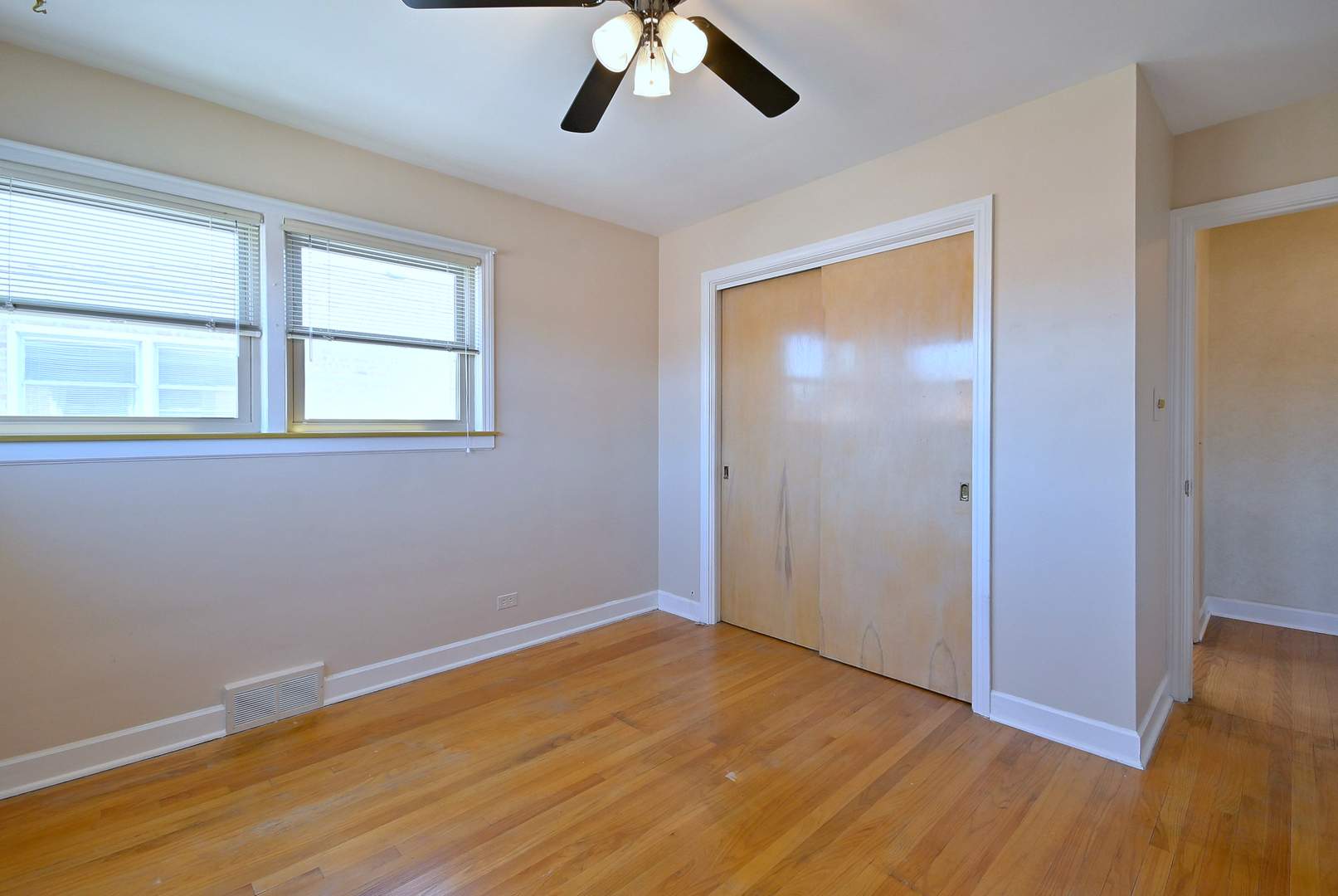 5036 Crain Street, Skokie, IL 60077