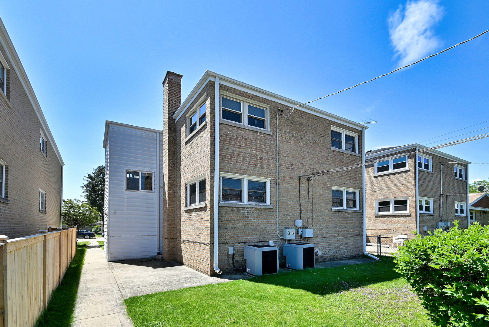 5036 Crain Street, Skokie, IL 60077