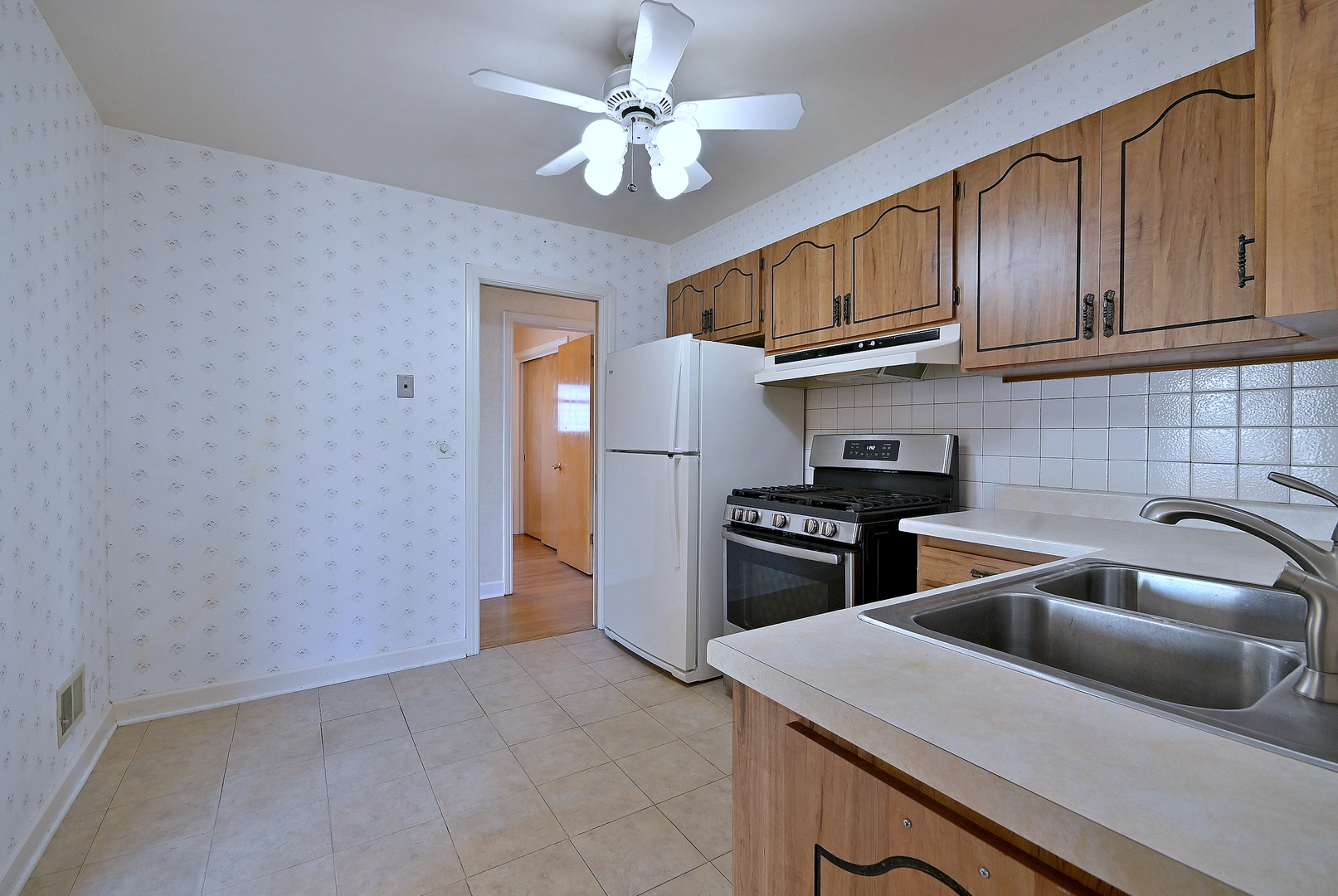 5036 Crain Street, Skokie, IL 60077