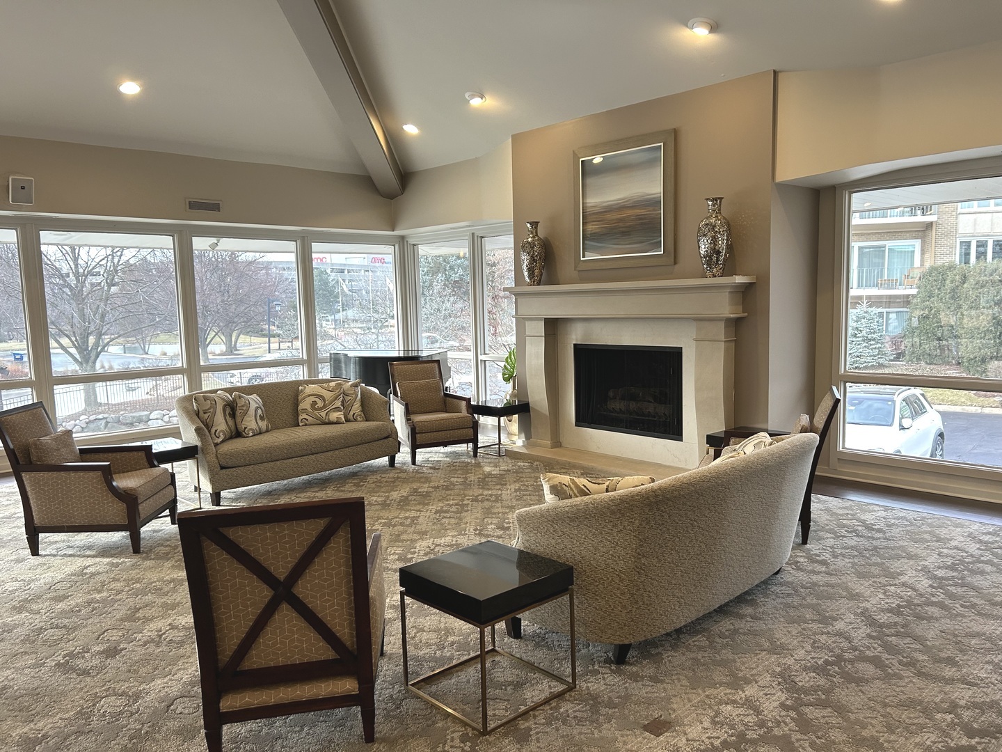 2 Oak Brook Club Drive #B111, Oak Brook, IL 60523