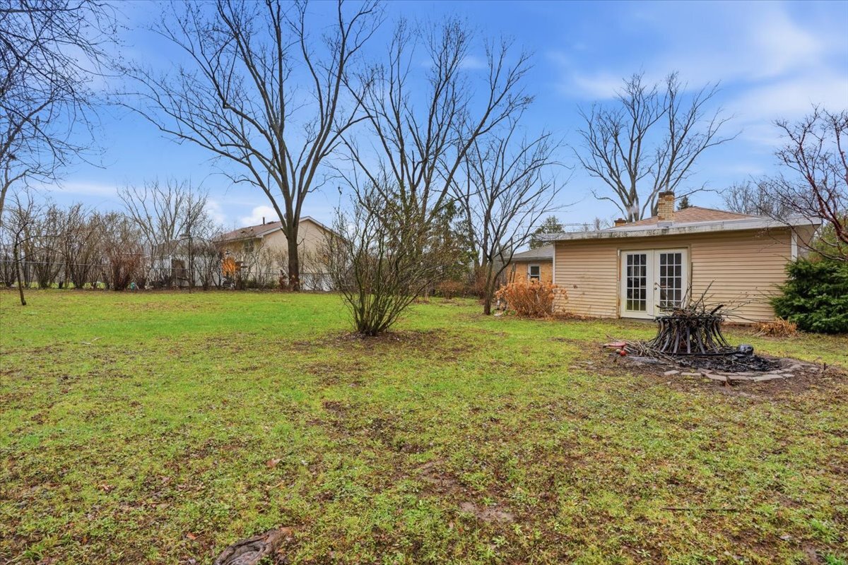 34223 N Harrison Avenue, Round Lake, IL 60073