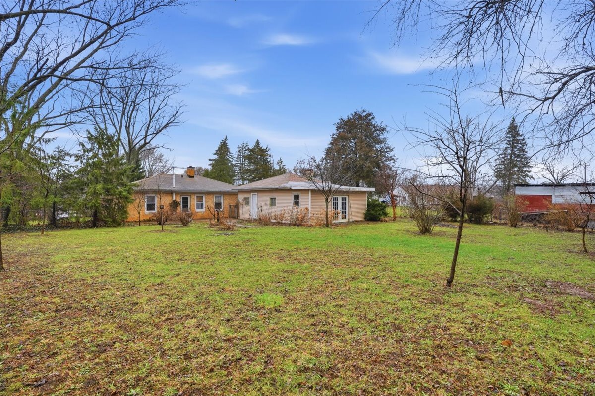 34223 N Harrison Avenue, Round Lake, IL 60073