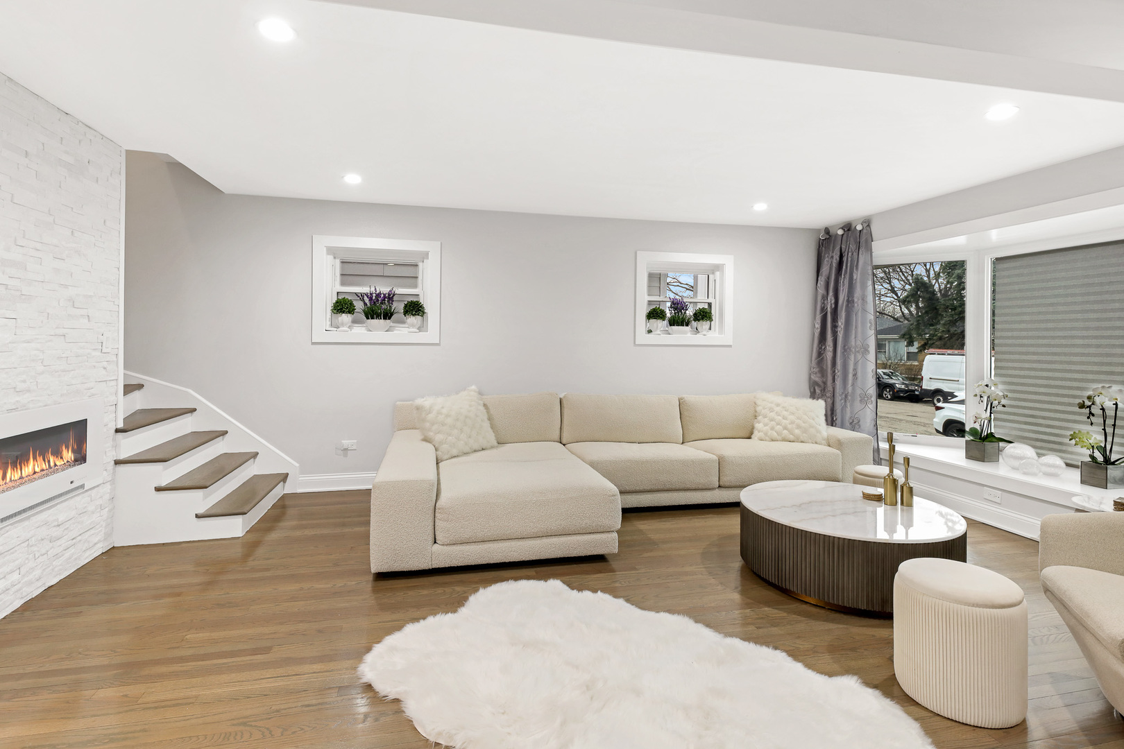 3517 N PLAINFIELD Avenue, Chicago, IL 60634