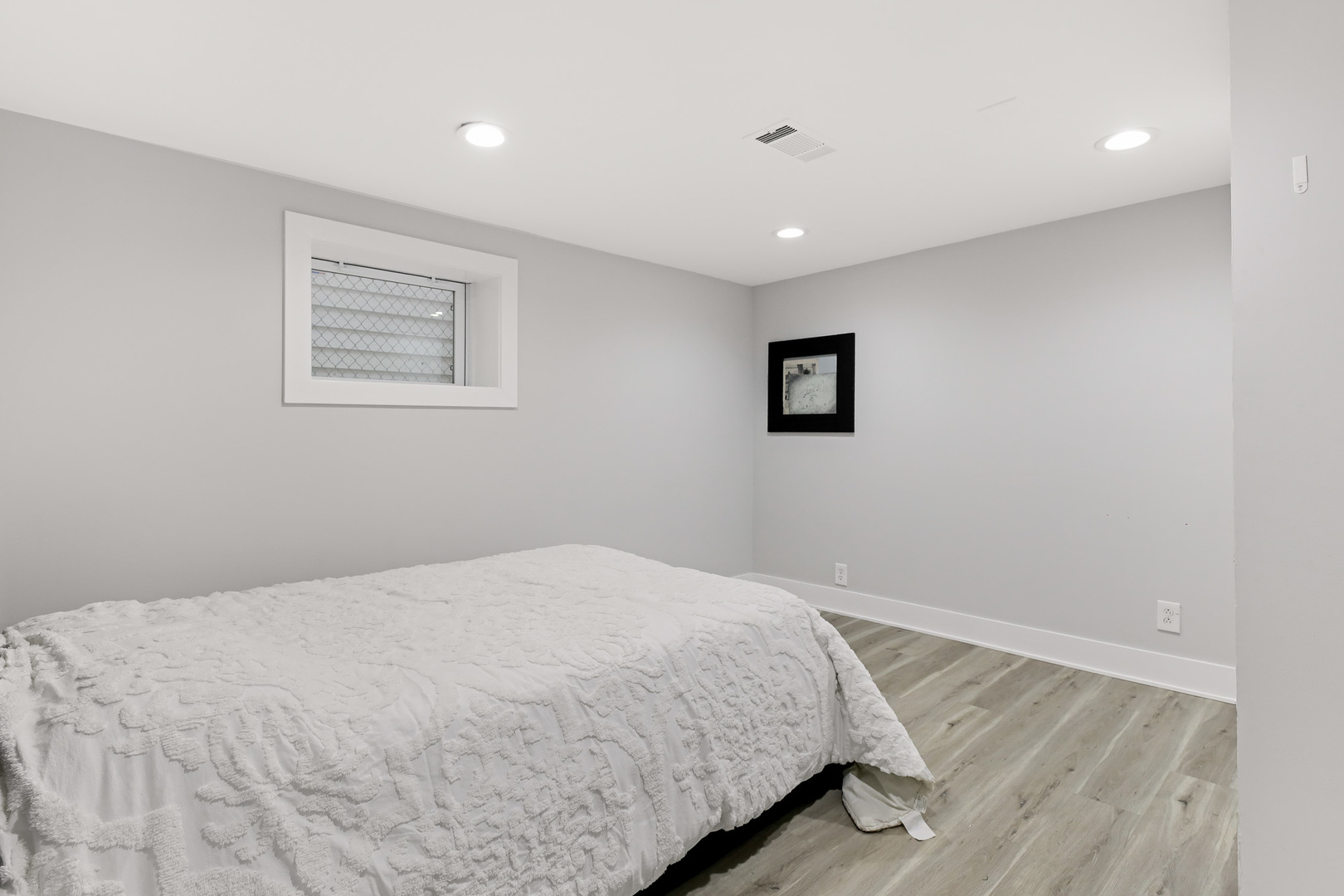 3517 N PLAINFIELD Avenue, Chicago, IL 60634