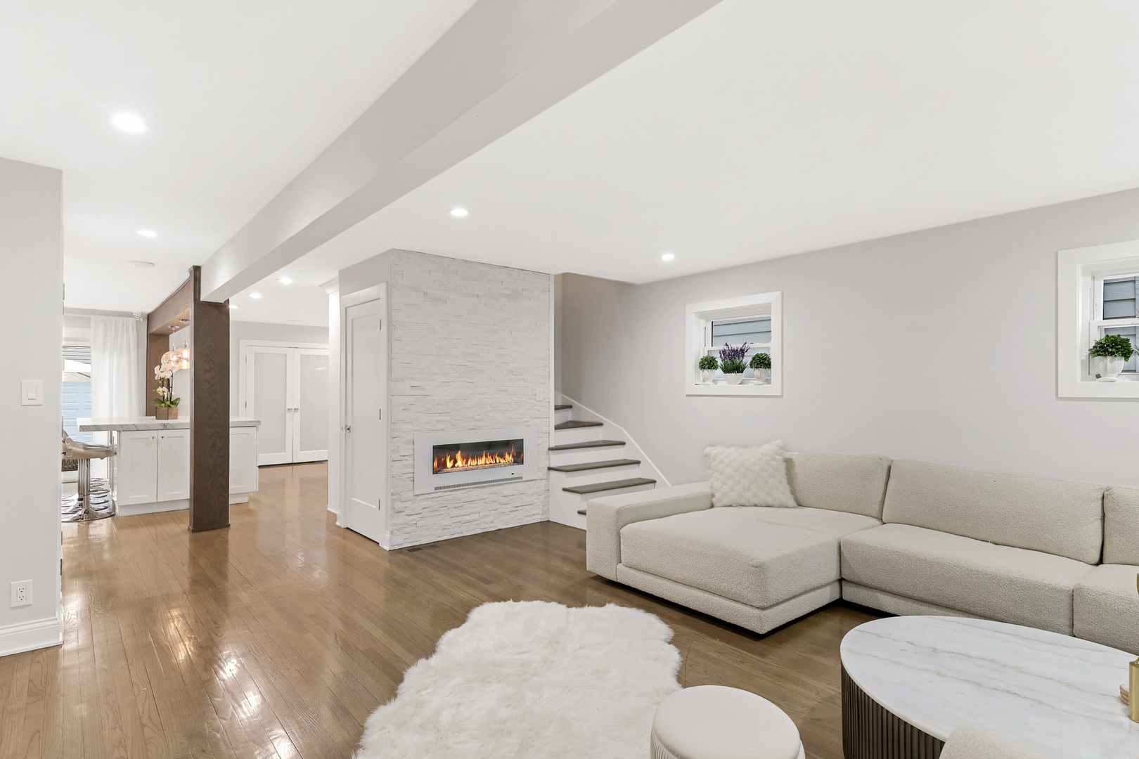 3517 N PLAINFIELD Avenue, Chicago, IL 60634