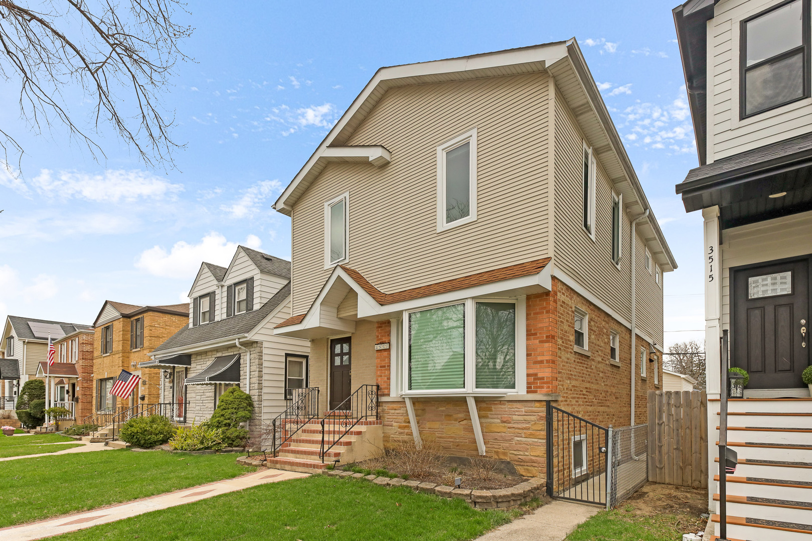 3517 N PLAINFIELD Avenue, Chicago, IL 60634