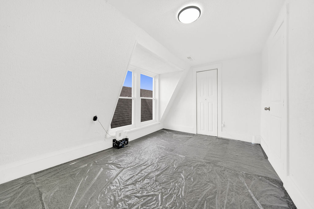 6508 S Claremont Avenue, Chicago, IL 60636