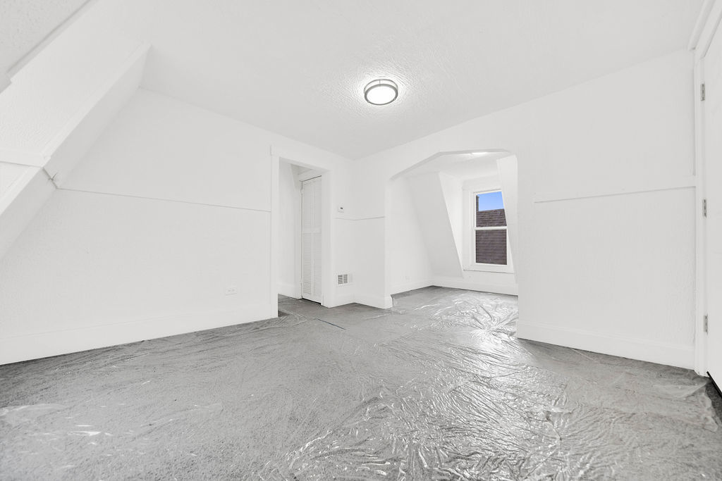 6508 S Claremont Avenue, Chicago, IL 60636