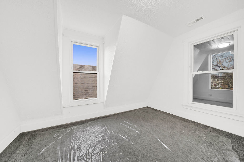 6508 S Claremont Avenue, Chicago, IL 60636