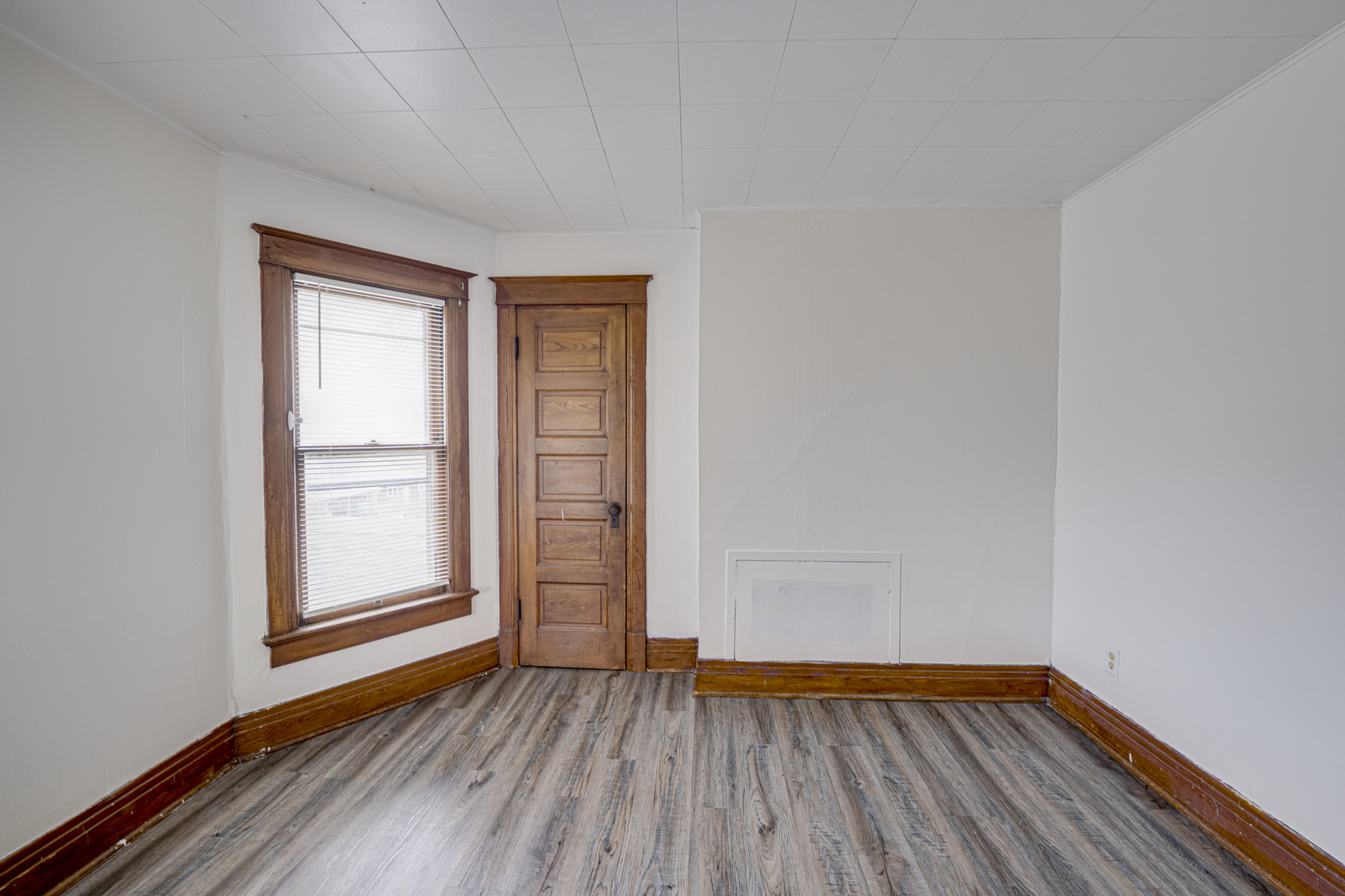 706 Mcdonough Street #2, Joliet, IL 60436