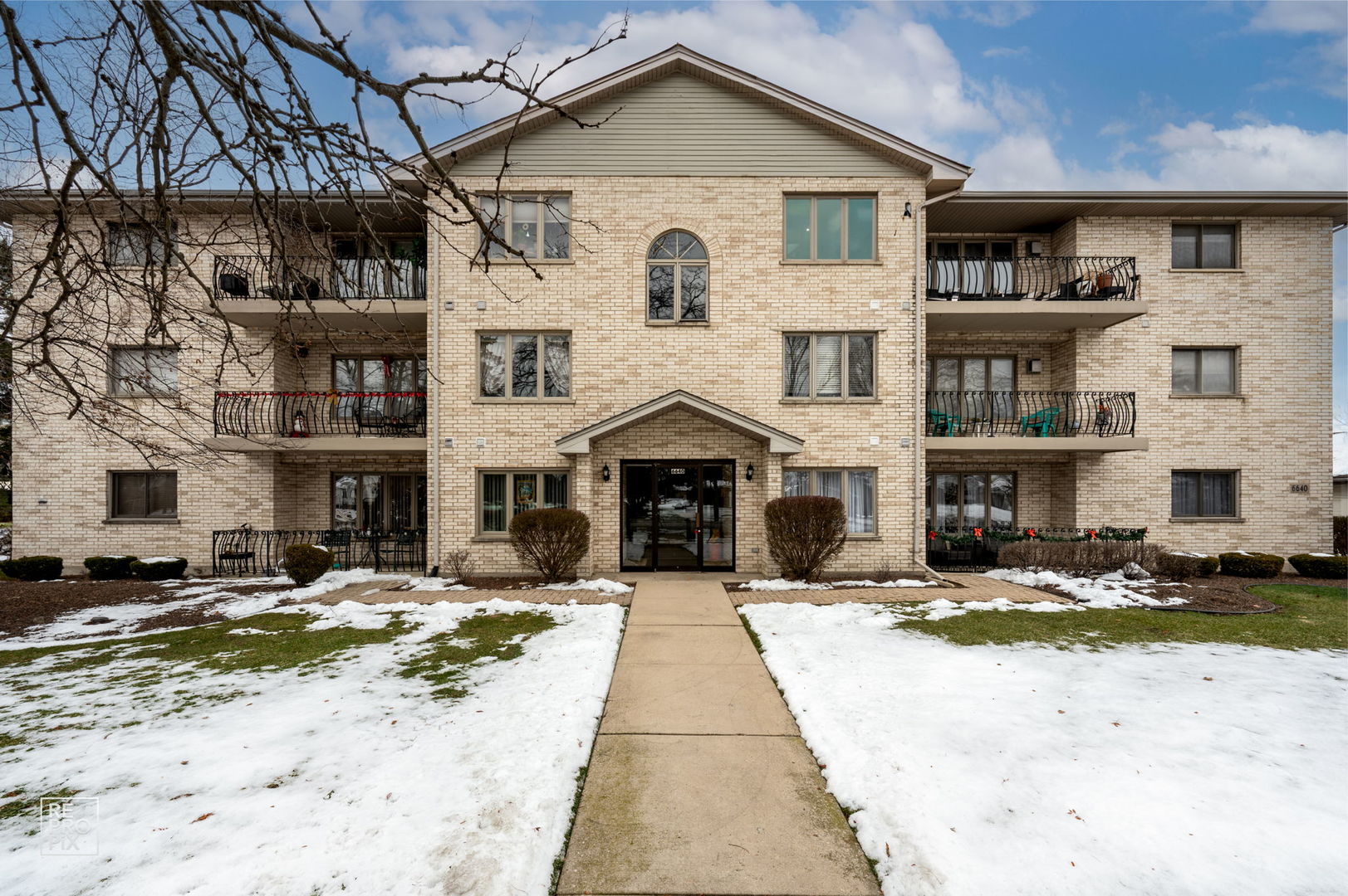 6640 183rd Street #3B, Tinley Park, IL 60477