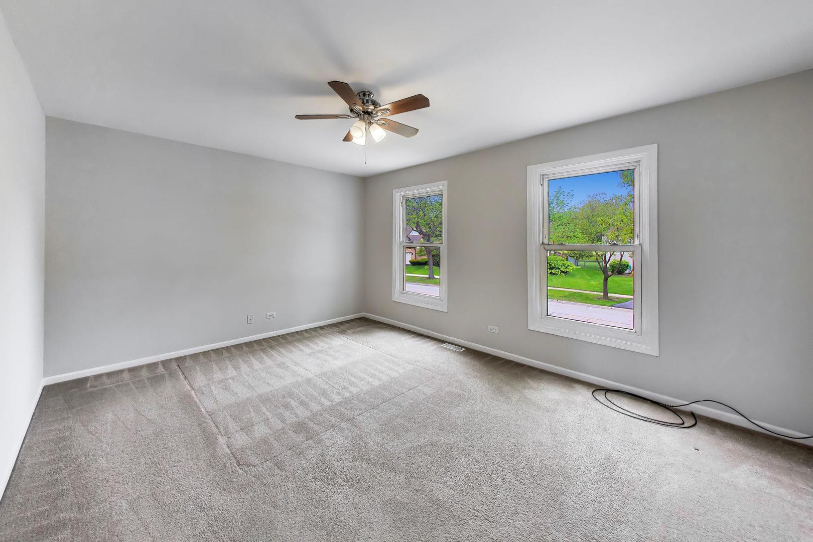 1101 Oakwood Drive, Westmont, IL 60559