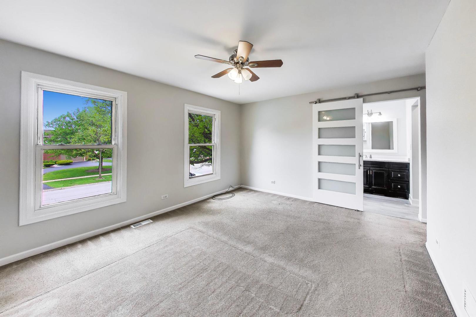 1101 Oakwood Drive, Westmont, IL 60559