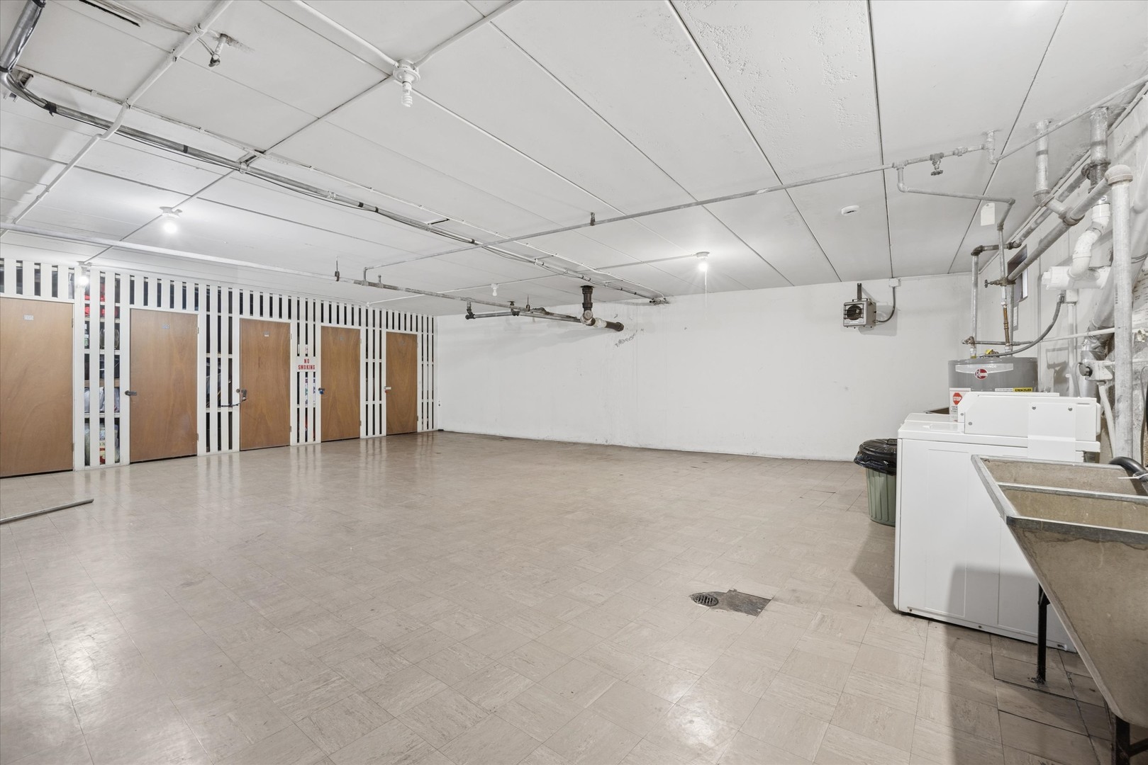 10344 S Pulaski Road #304, Oak Lawn, IL 60453