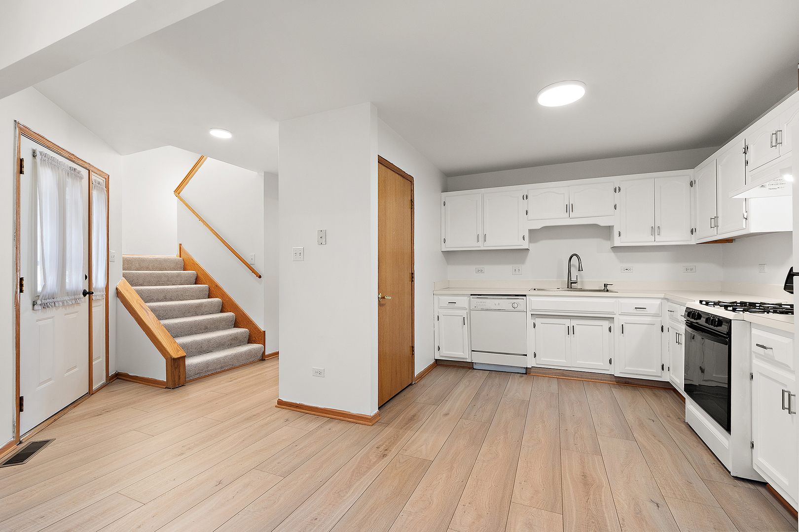 16538 Fairfax Court, Tinley Park, IL 60477