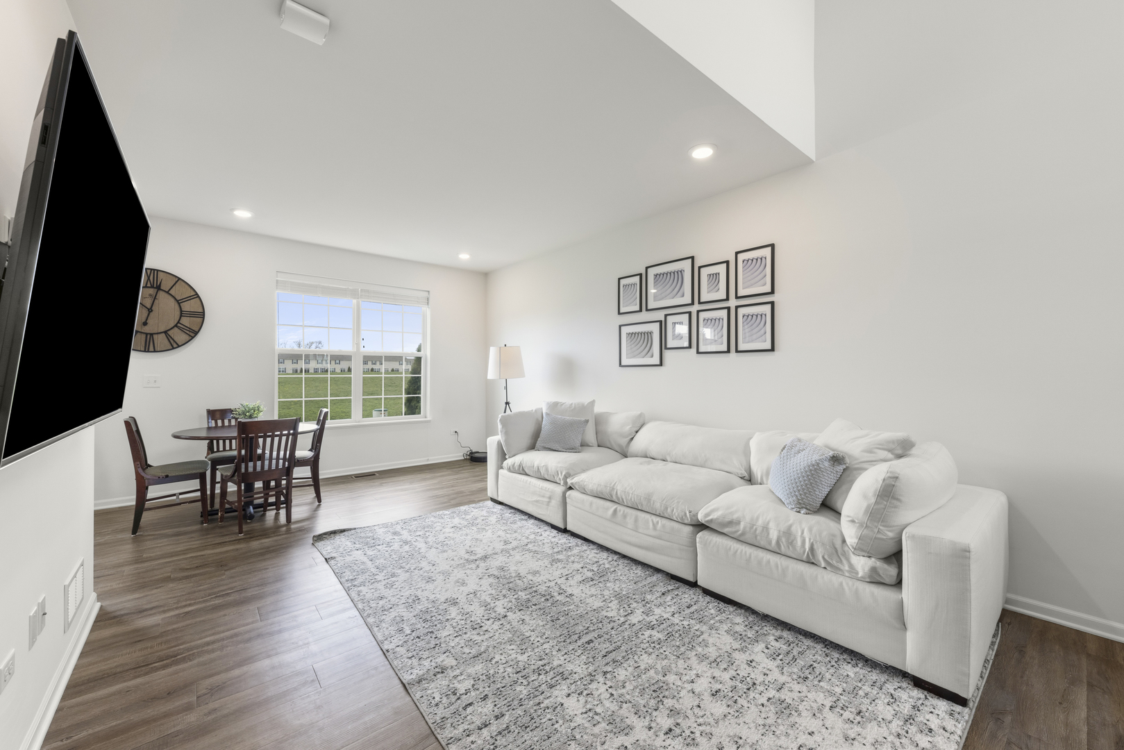 15007 W Quincy Circle, Manhattan, IL 60442