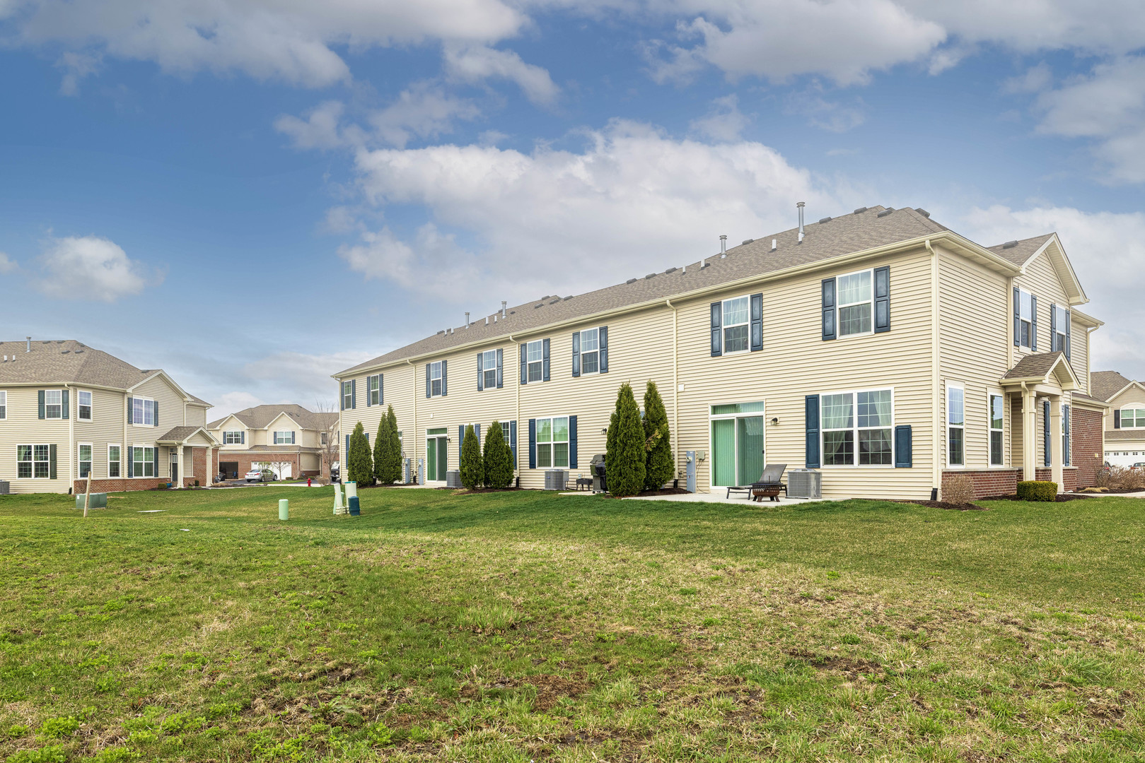 15007 W Quincy Circle, Manhattan, IL 60442