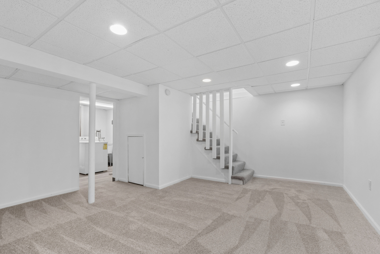 2033 Lioncrest Drive, Richton Park, IL 60471