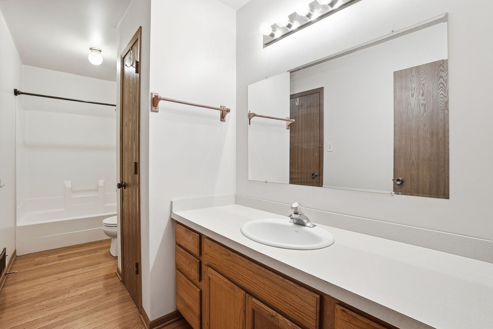 1423 Peachtree Lane, Lockport, IL 60441