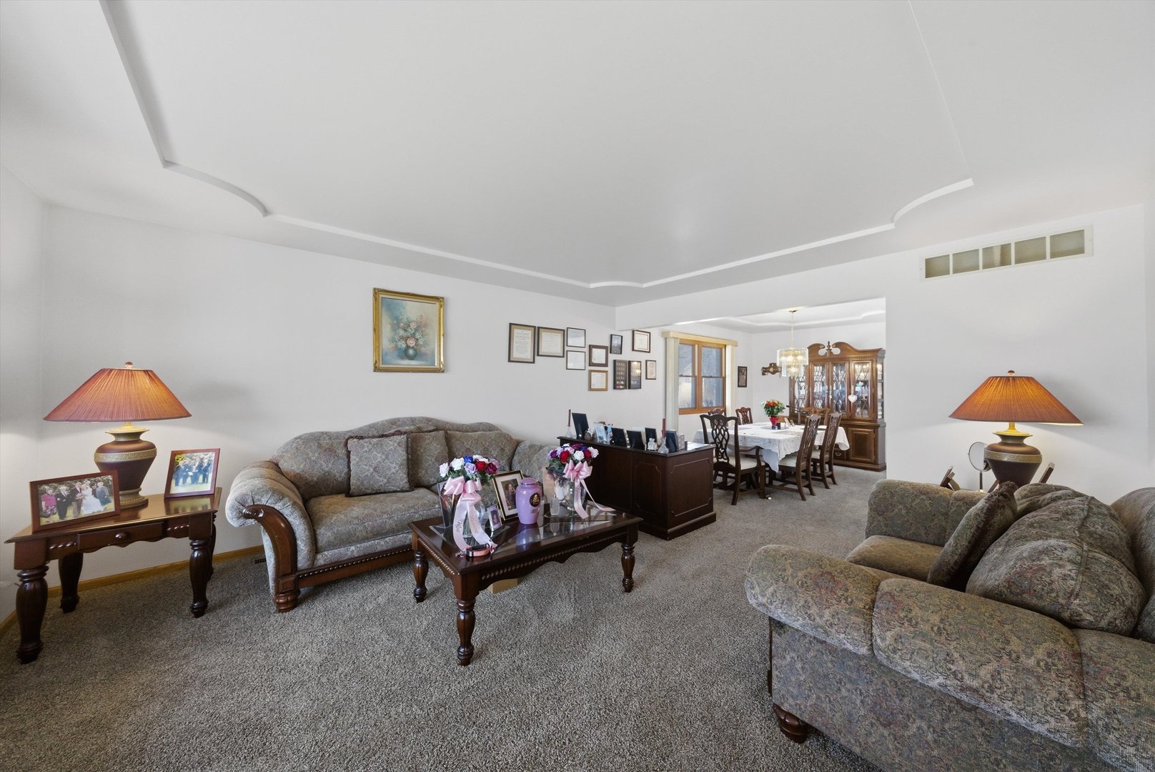 1549 Wayne Drive, Crete, IL 60417