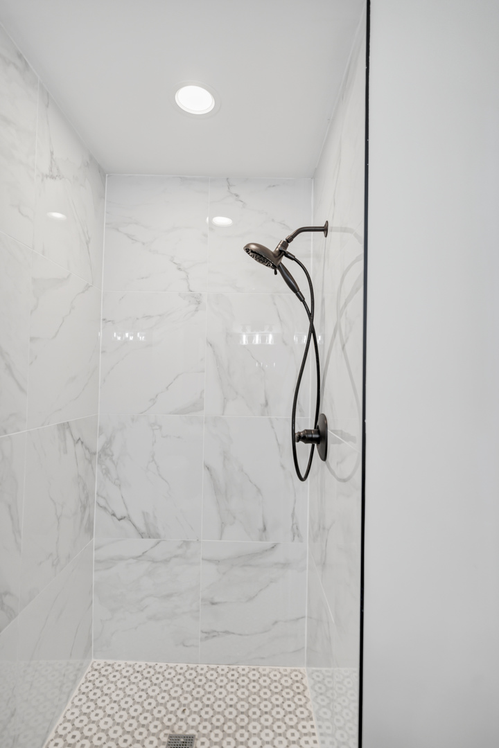 Hoffman Estates, IL 60169