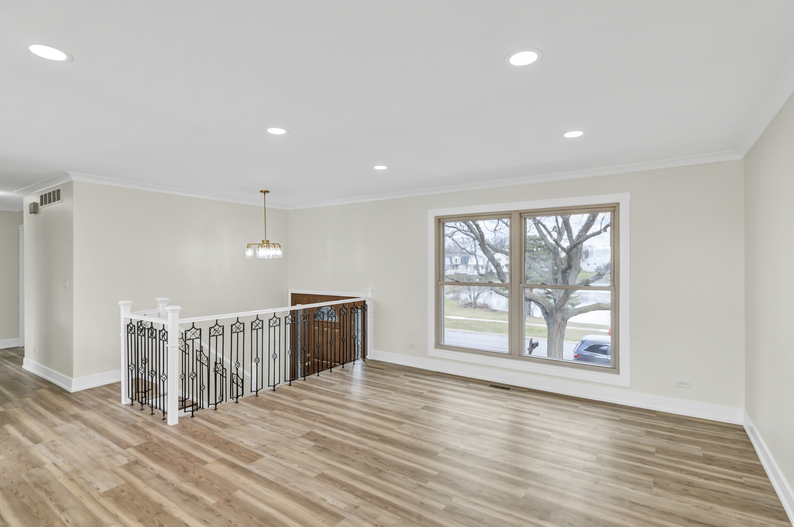 Hoffman Estates, IL 60169