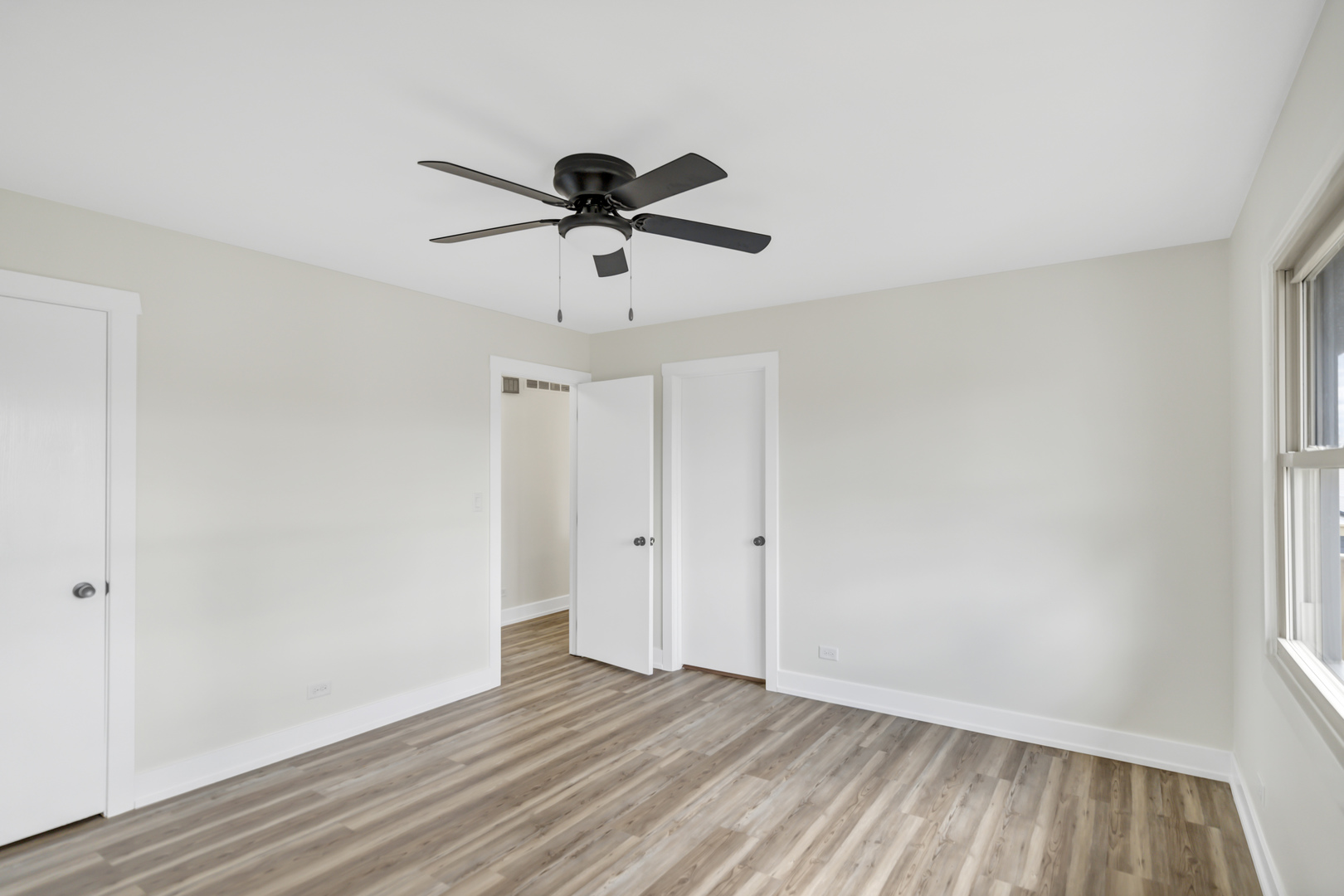 Hoffman Estates, IL 60169