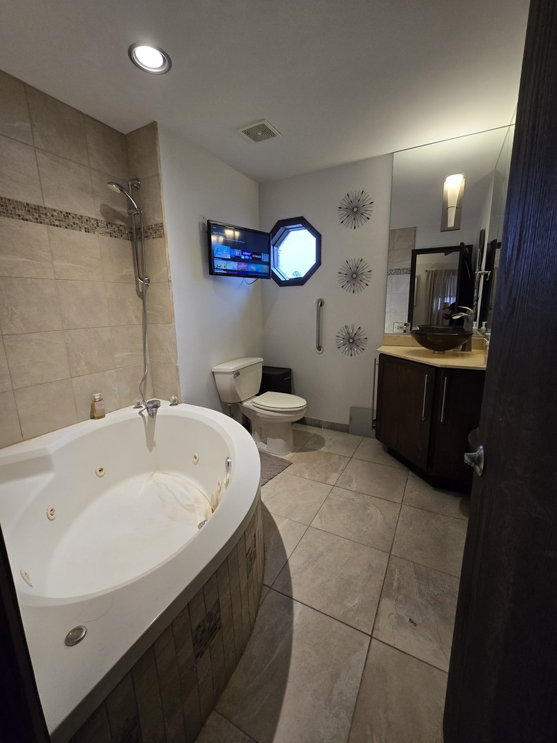 22709 Jamie Court, Richton Park, IL 60471