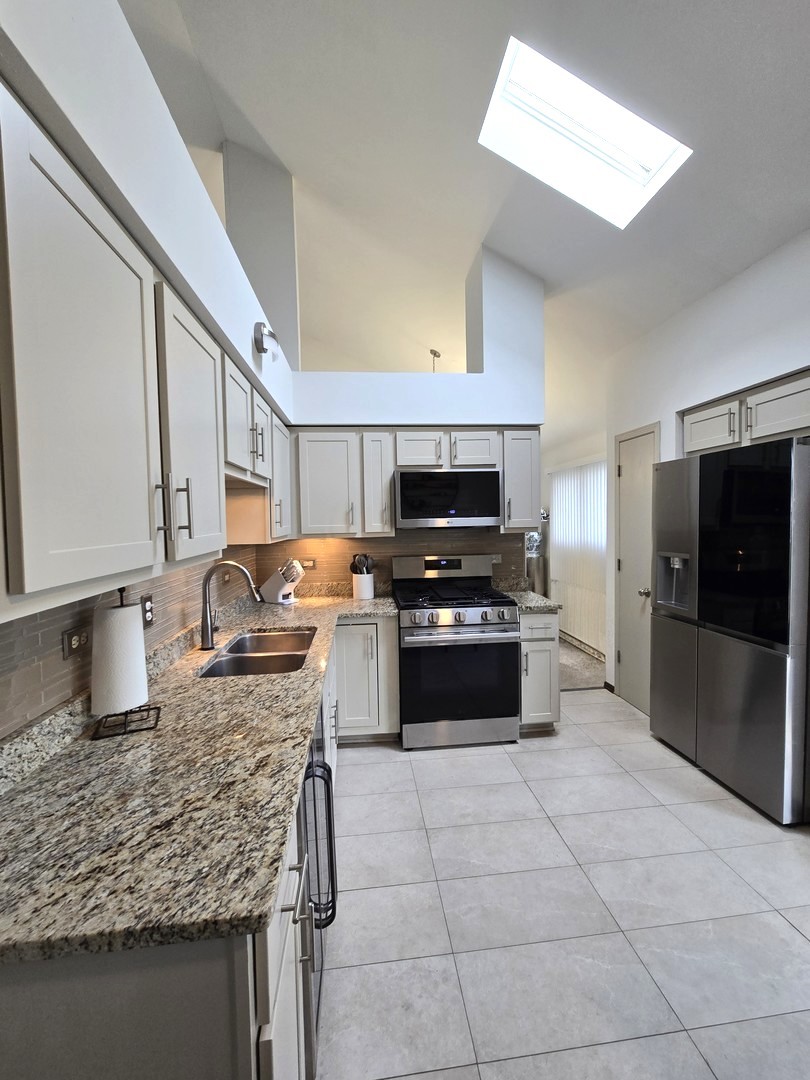 22709 Jamie Court, Richton Park, IL 60471