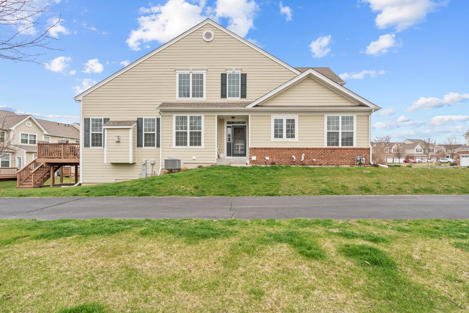 1265 Falcon Ridge Drive, Elgin, IL 60124