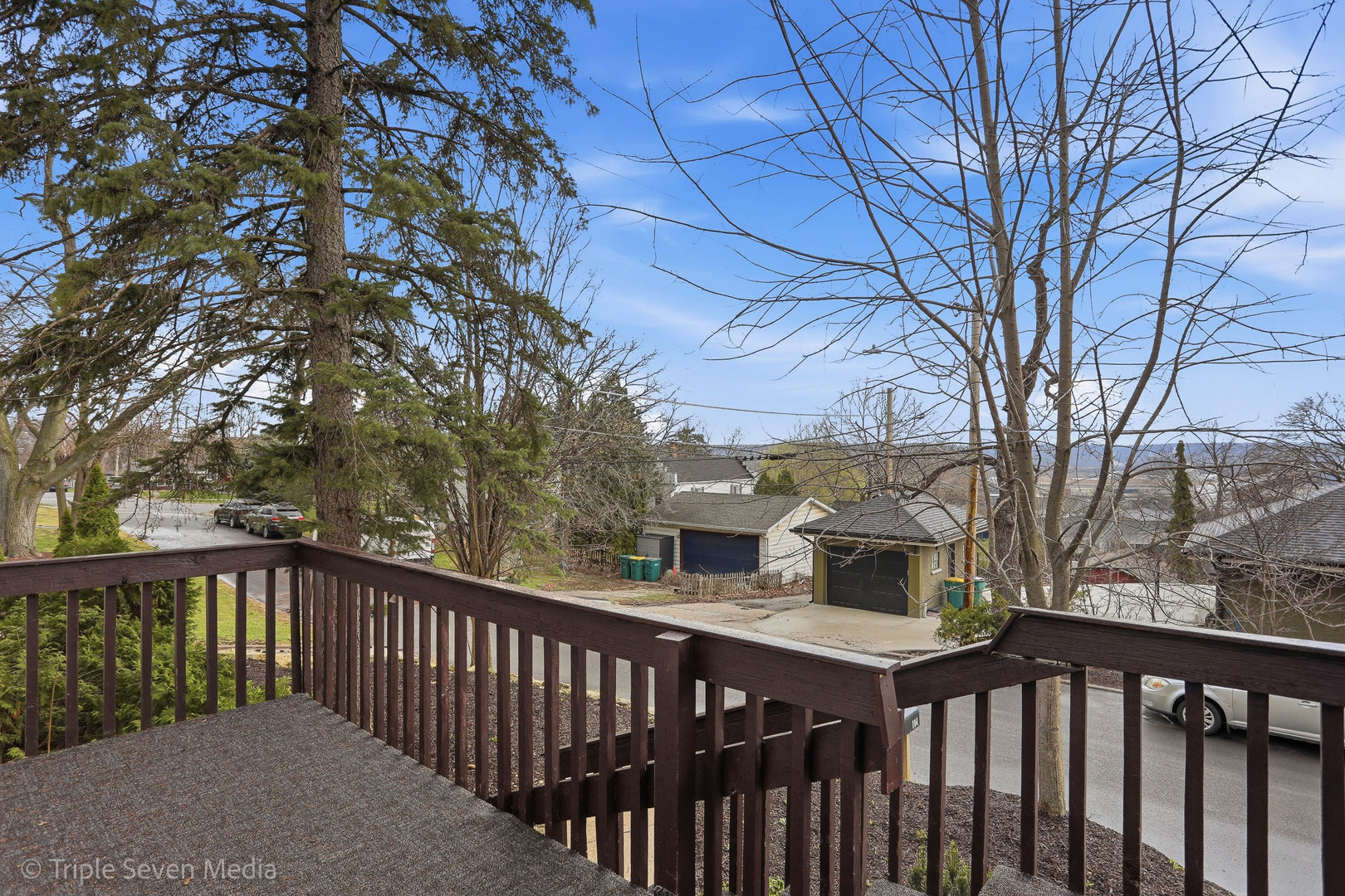 104 E Division Street, Lemont, IL 60439