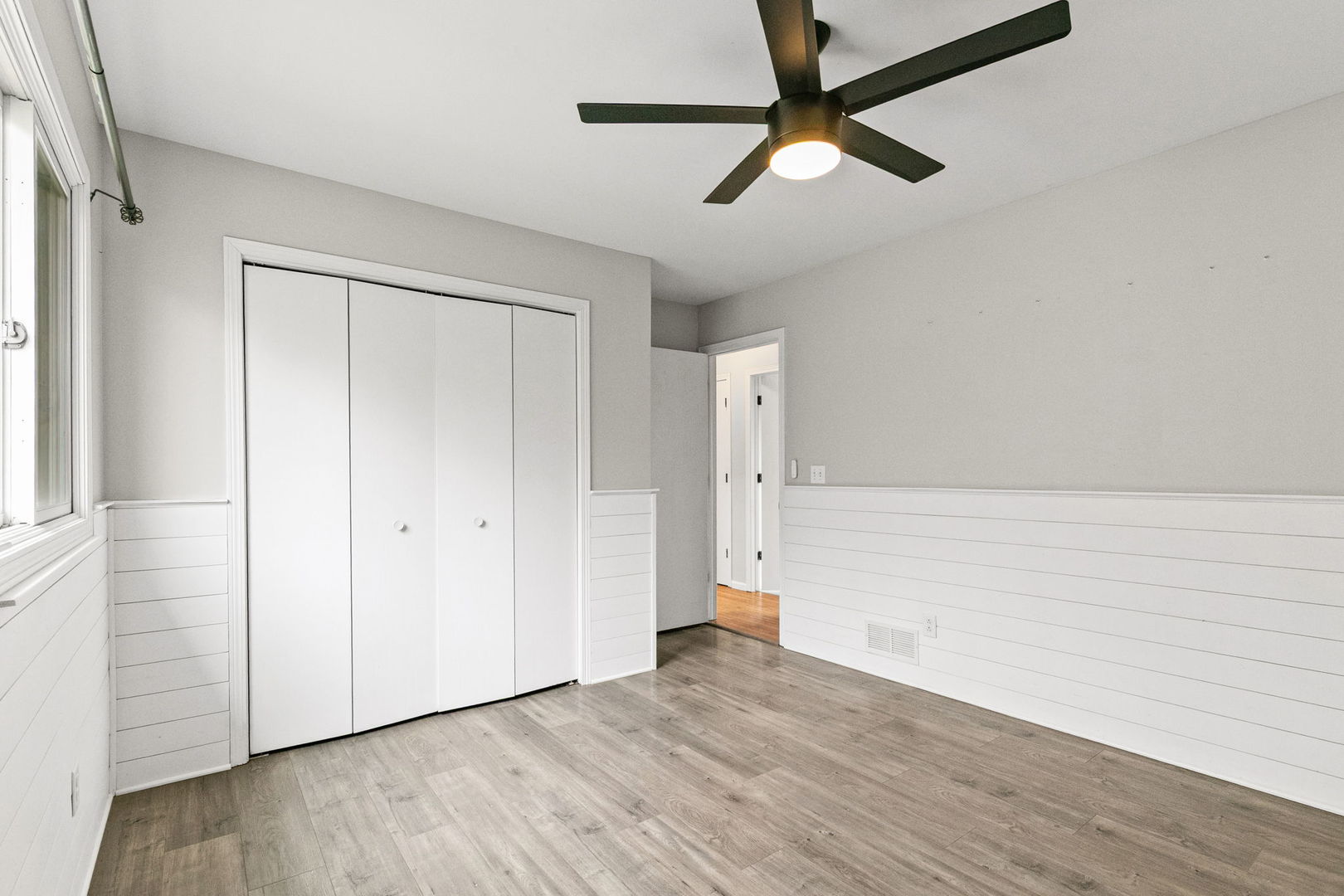 2402 Michael Street, Wonder Lake, IL 60097