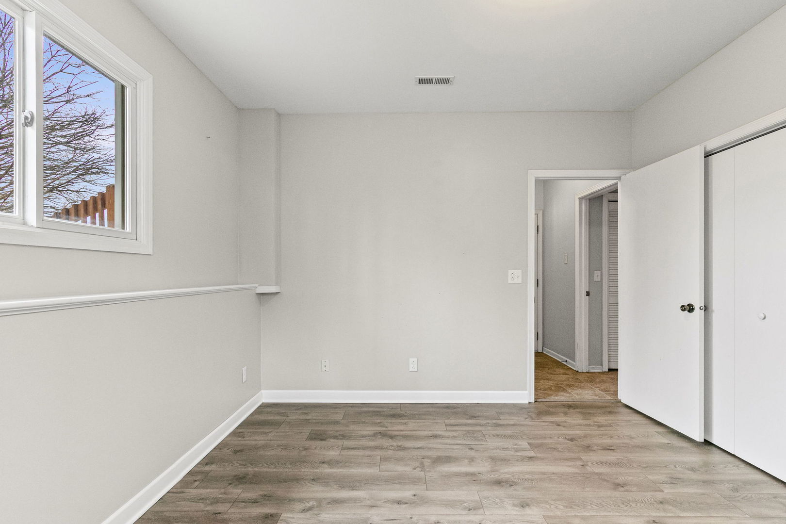 2402 Michael Street, Wonder Lake, IL 60097