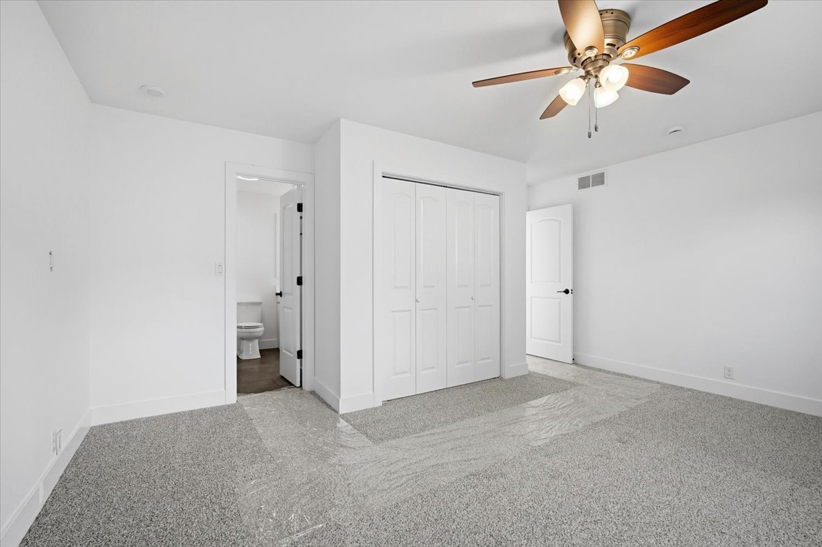 9646 Ridgewood Court, Bloomington, IL 61705