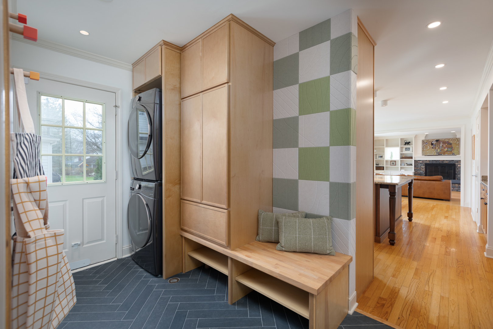 1441 Calcutta Lane, Naperville, IL 60563