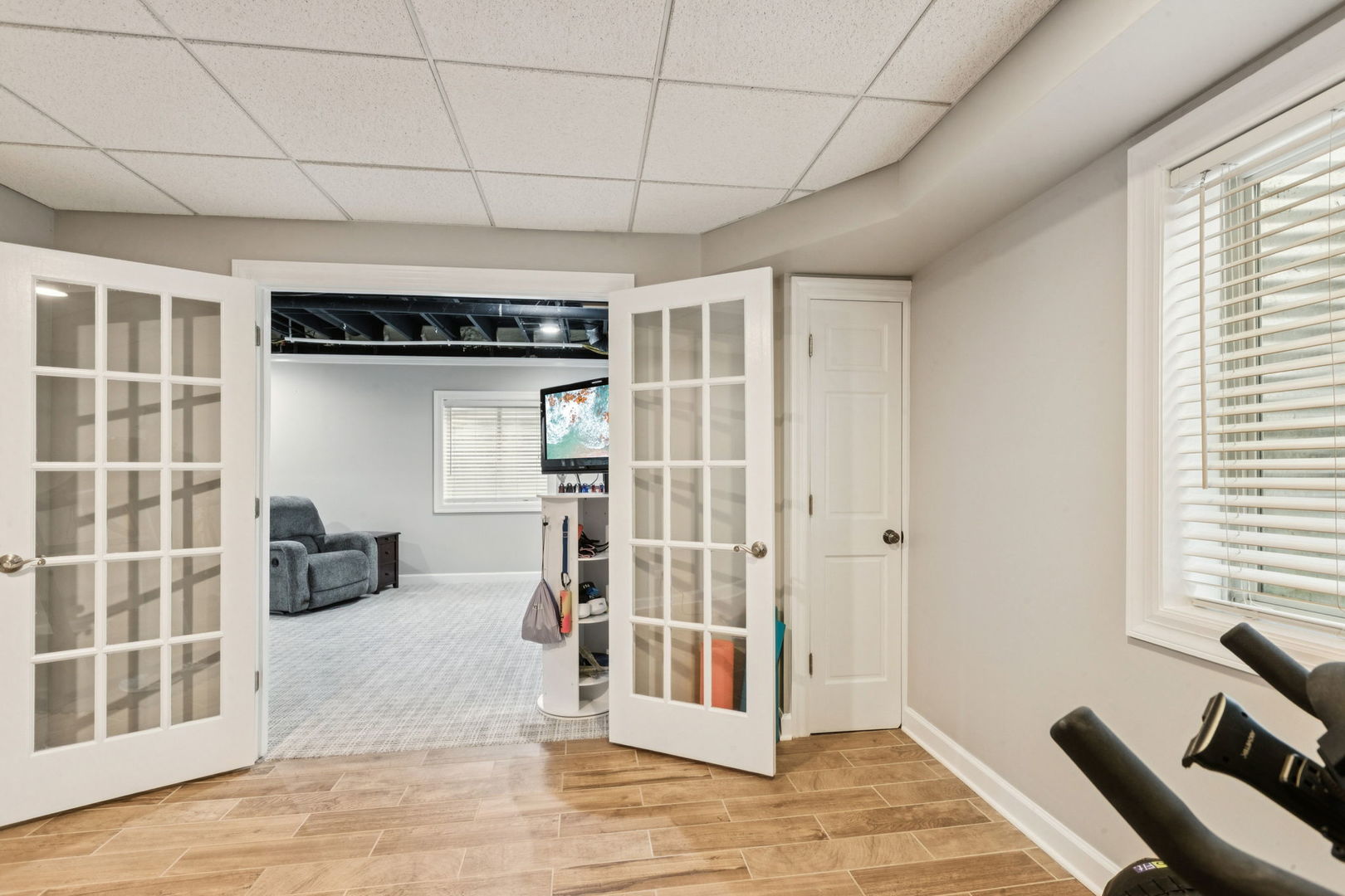 14101 W Rodmell Court, Libertyville, IL 60048