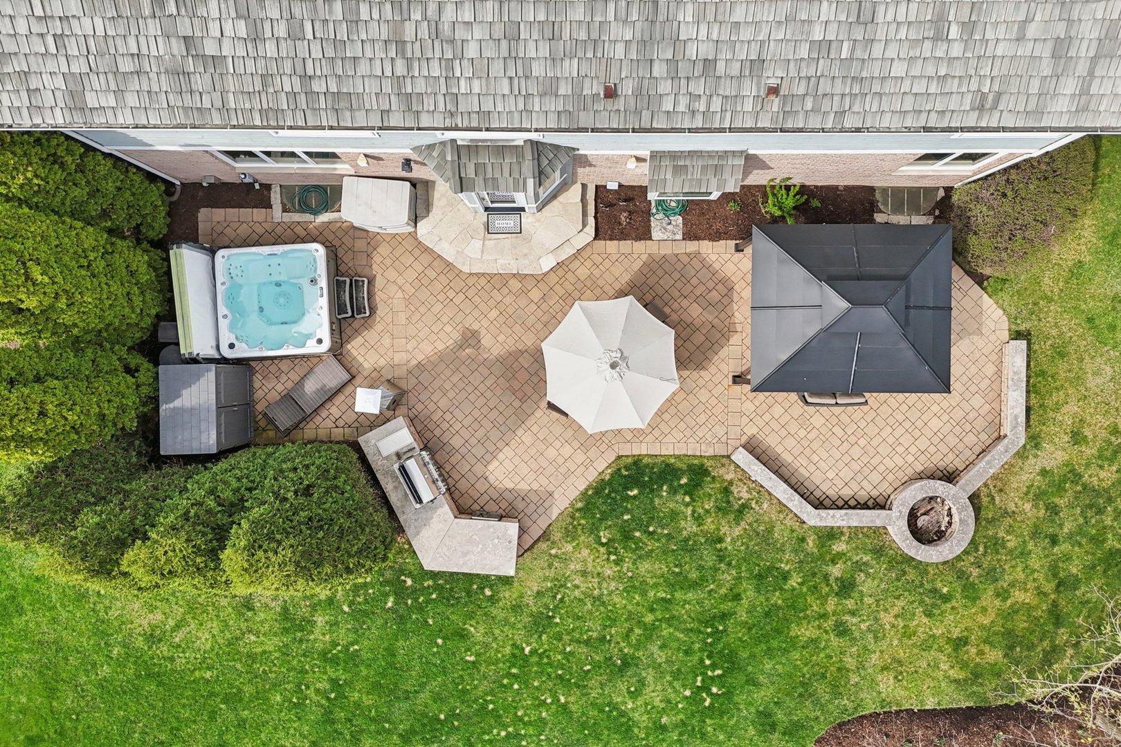 14101 W Rodmell Court, Libertyville, IL 60048