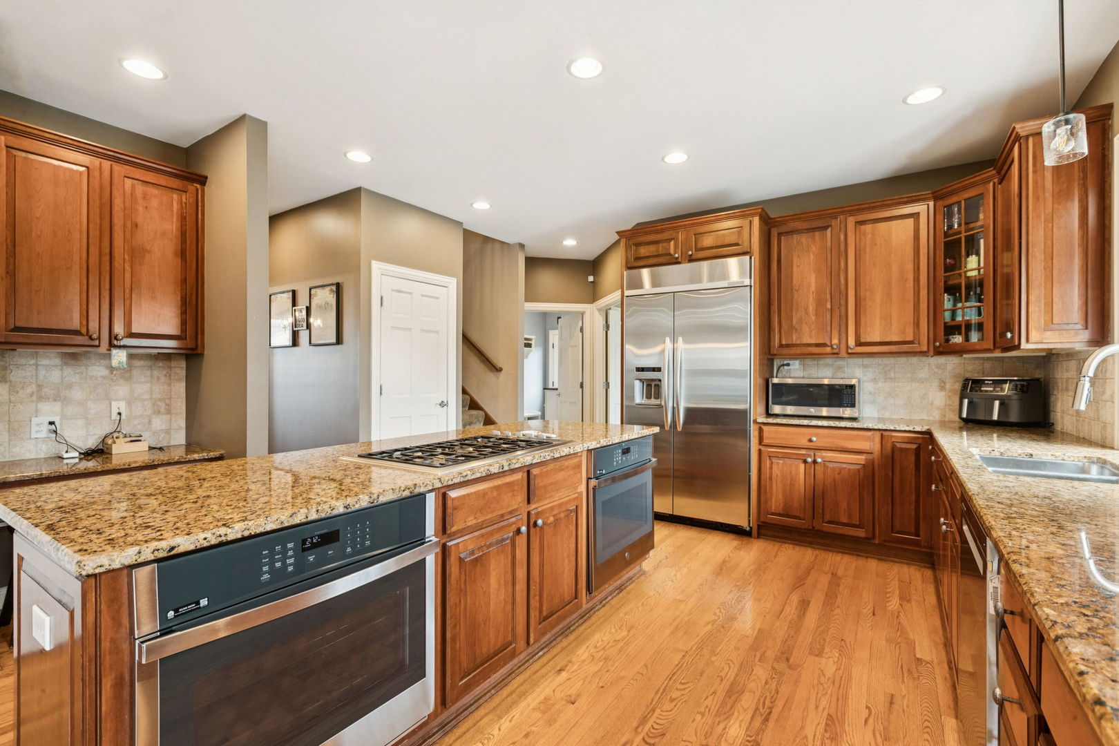 14101 W Rodmell Court, Libertyville, IL 60048