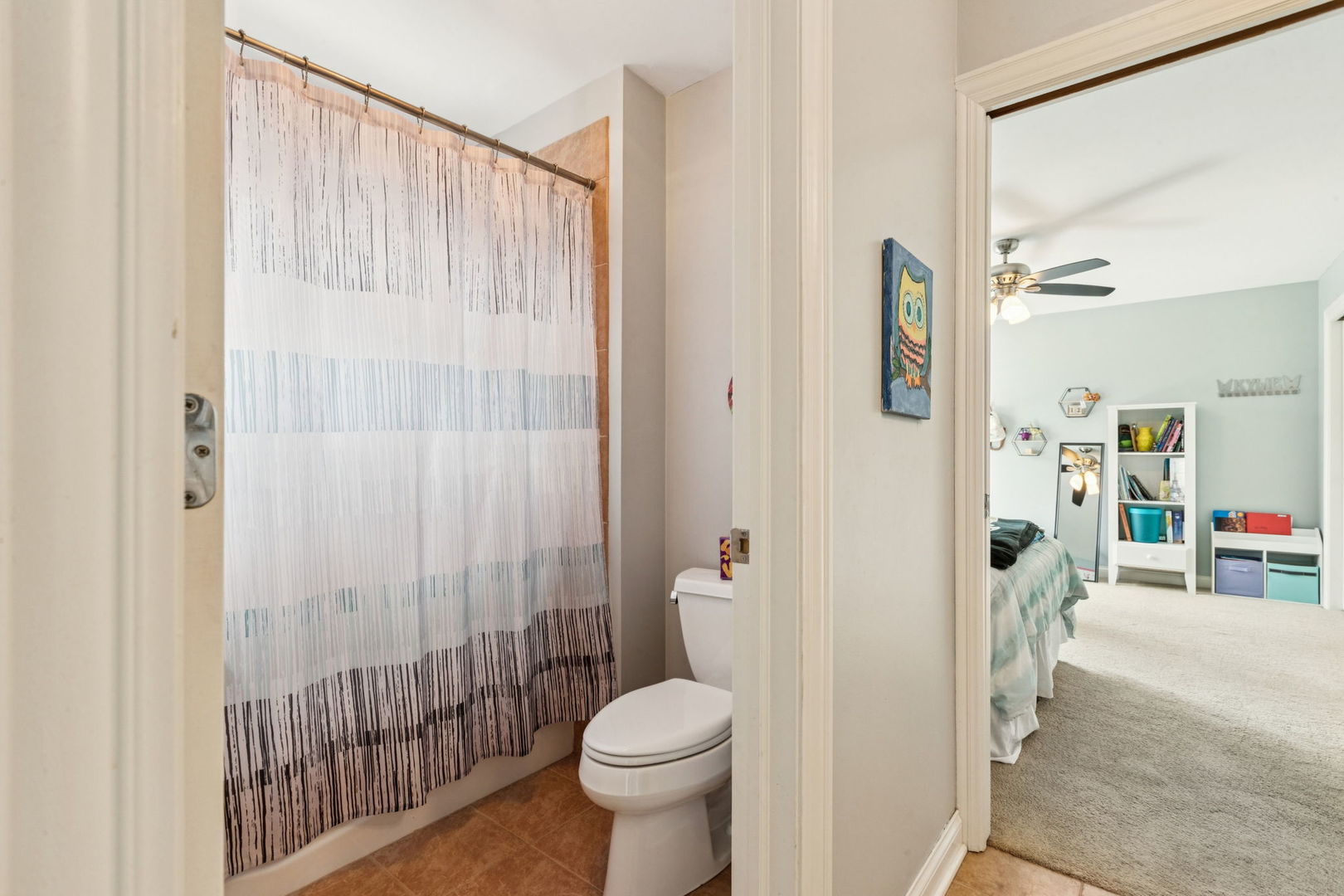 14101 W Rodmell Court, Libertyville, IL 60048