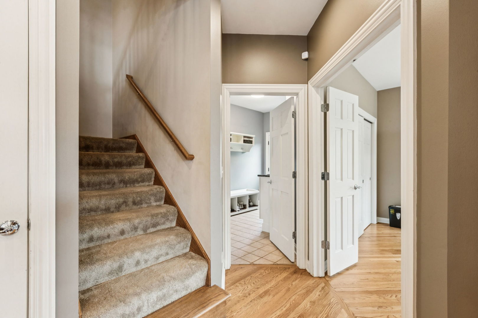 14101 W Rodmell Court, Libertyville, IL 60048