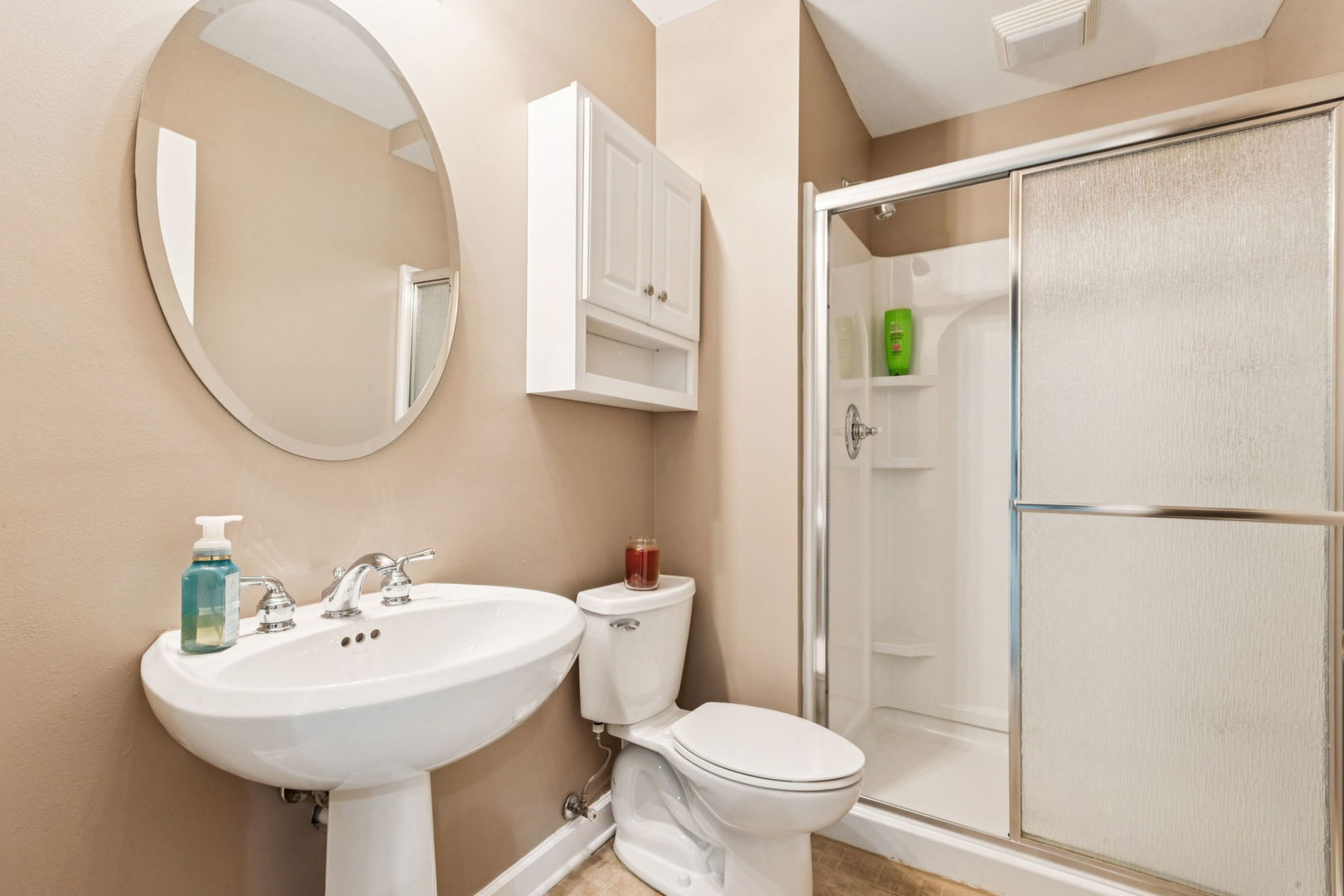 14101 W Rodmell Court, Libertyville, IL 60048