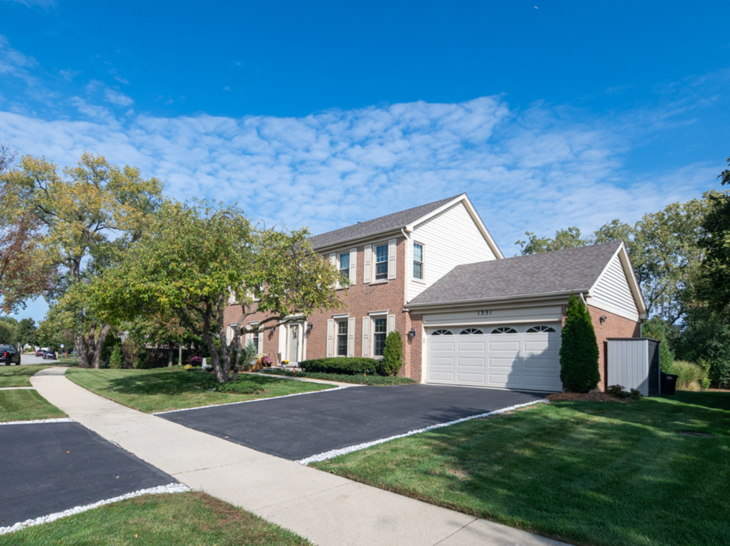 1351 Callen Lane, Des Plaines, IL 60016